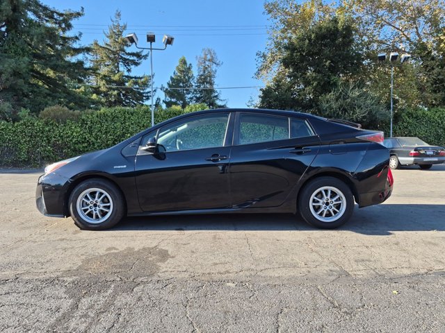 Used 2016 Toyota Prius Two FWD image 8
