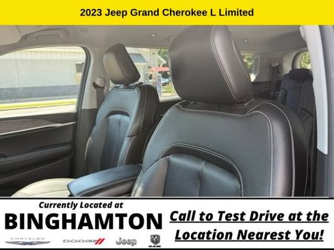Used 2023 Jeep Grand Cherokee L Limited AWD/4WD image 10