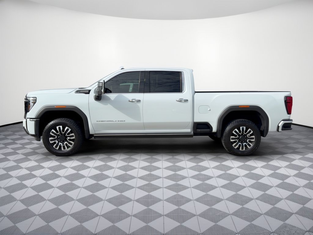 Used 2026 GMC Sierra 2500 Denali Ultimate AWD/4WD image 2