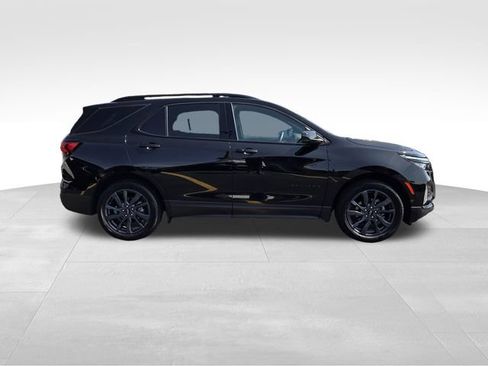 Used 2024 Chevrolet Equinox RS w/ LPO, Floor Liner Package FWD image 6