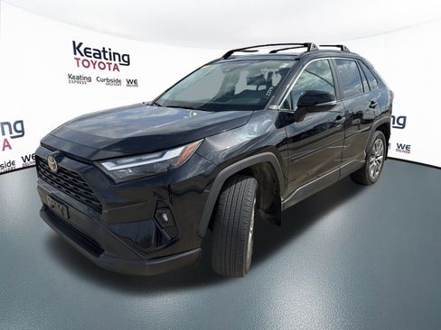 Certified 2022 Toyota RAV4 XLE Premium image 3