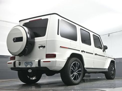 Used 2021 Mercedes-Benz G 550 image 37