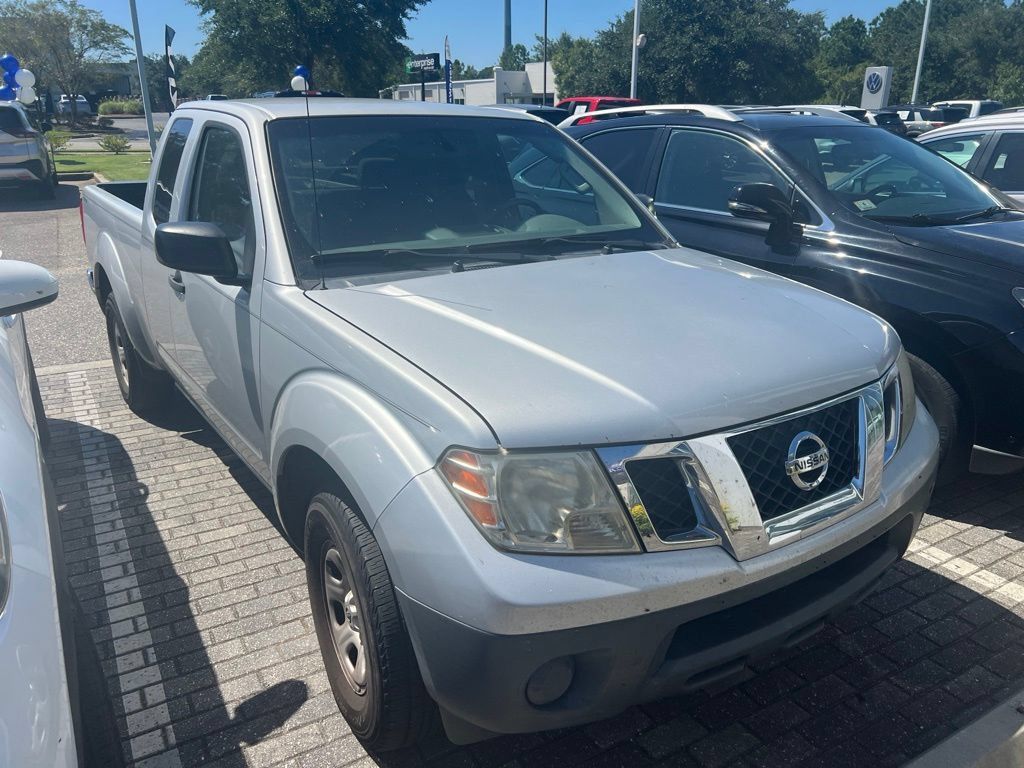 Used 2015 Nissan Frontier S RWD image 1