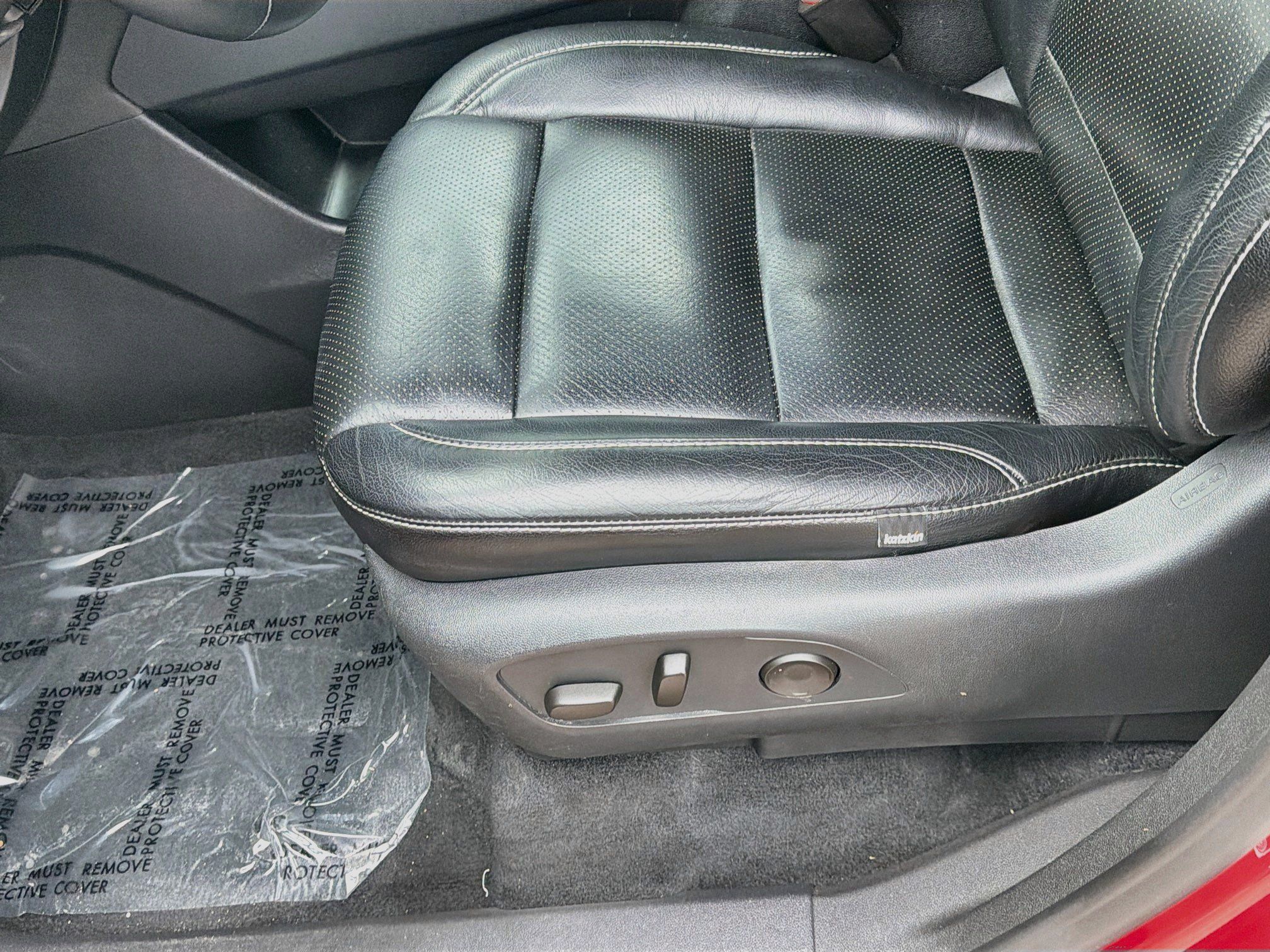 Used 2024 Chevrolet Traverse LT FWD image 17