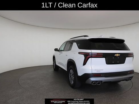 Used 2025 Chevrolet Traverse LT w/ Driver Confidence Package FWD image 13