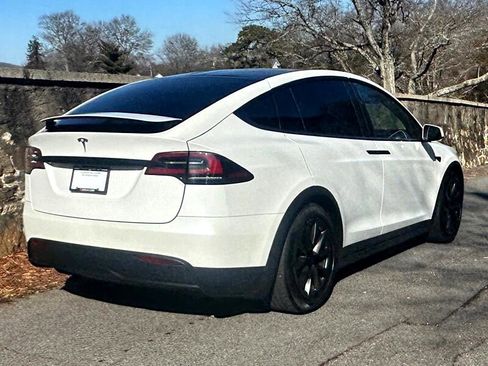 Used 2023 Tesla Model X image 14