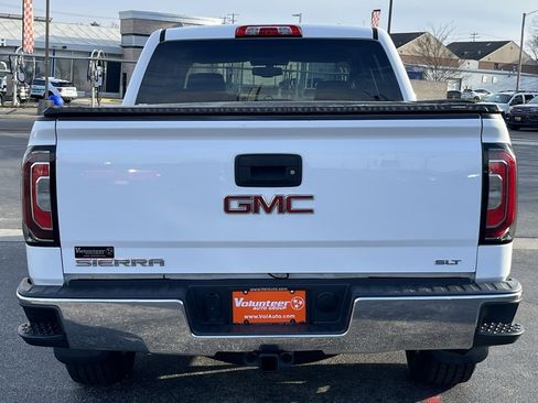 Used 2018 GMC Sierra 1500 SLT image 6