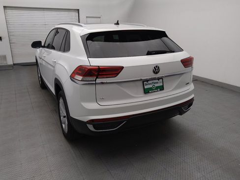 Used 2021 Volkswagen Atlas Cross Sport SE AWD/4WD image 6
