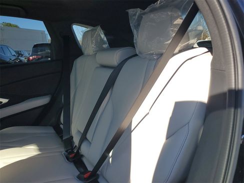 New 2026 Acura RDX SH-AWD image 14