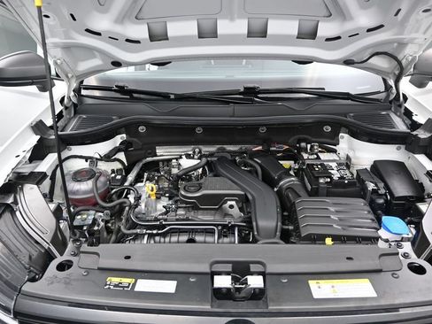 Used 2025 Volkswagen Taos S FWD image 19