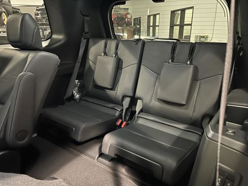 Used 2026 Lexus GX 550 image 34