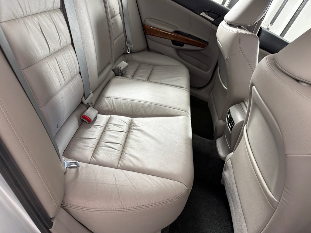Used 2012 Honda Accord EX-L image 19