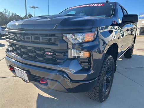 Used 2023 Chevrolet Silverado 1500 Custom Trail Boss image 3