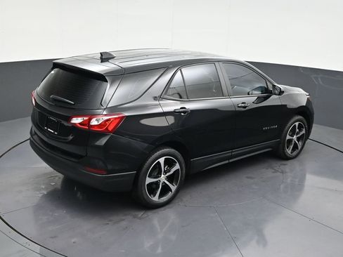 Used 2021 Chevrolet Equinox LS image 19