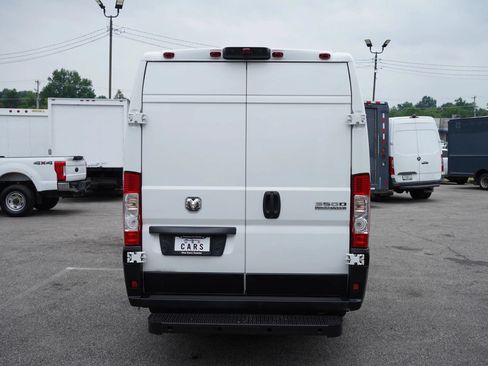 Used 2023 RAM ProMaster 3500 w/ Driver Convenience Group FWD image 5