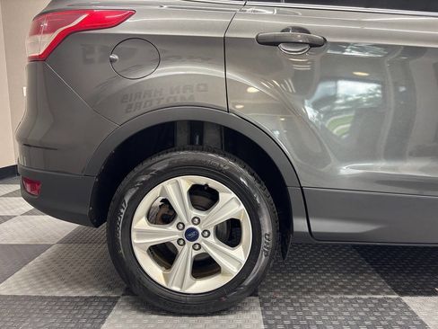 Used 2015 Ford Escape SE FWD image 7