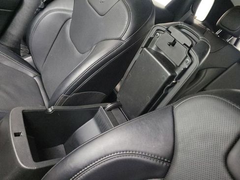 Used 2023 Jeep Cherokee Altitude Lux image 30