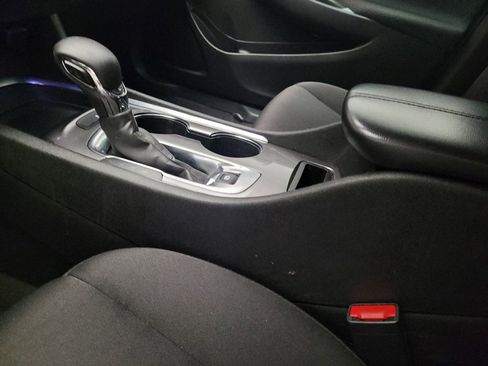 Used 2023 Chevrolet Malibu LT FWD image 26
