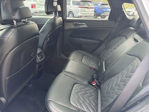 Certified 2024 Kia Sportage X-Pro Prestige AWD/4WD image 8