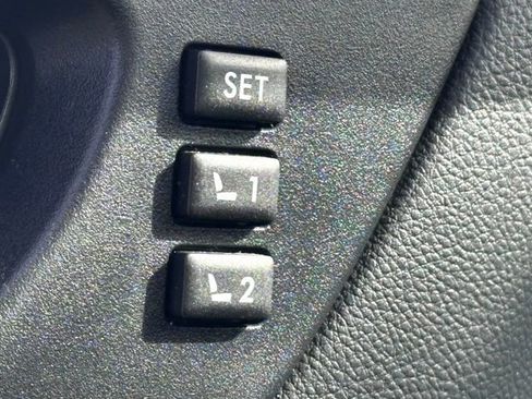 Used 2015 Subaru Outback 2.5i Limited image 19