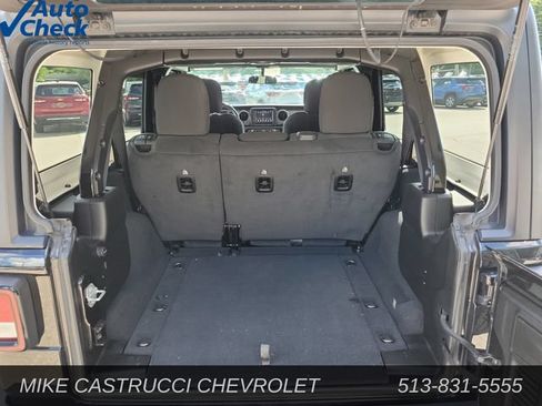 Used 2021 Jeep Wrangler Unlimited Sport AWD/4WD image 25