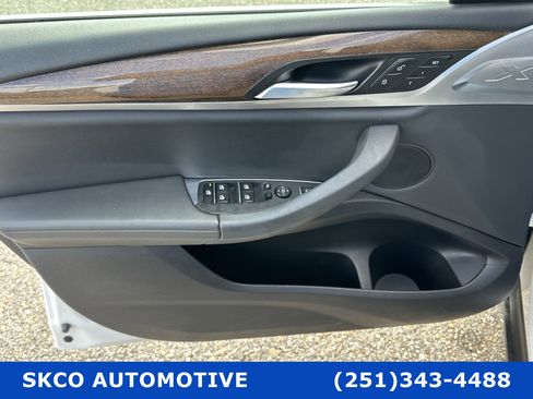 Used 2019 BMW X3 sDrive30i w/ Convenience Package image 12