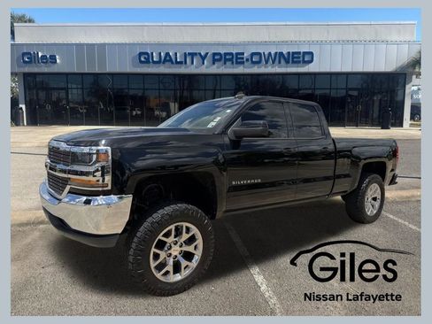 Used 2018 Chevrolet Silverado 1500 LT RWD image 1