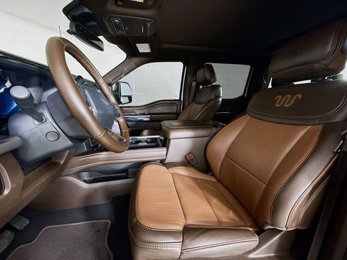 Used 2025 Ford F350 King Ranch image 24