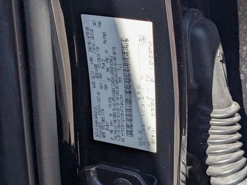 Used 2017 Ford F150 Lariat image 21