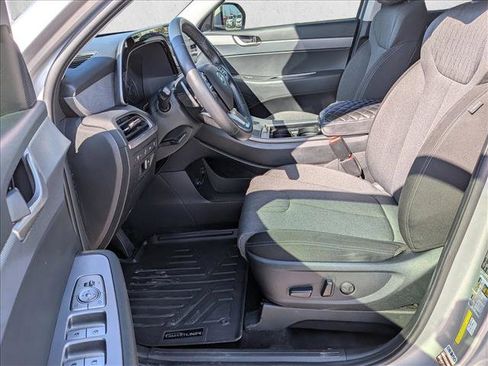 Used 2022 Hyundai Palisade SEL w/ Convenience Package image 16