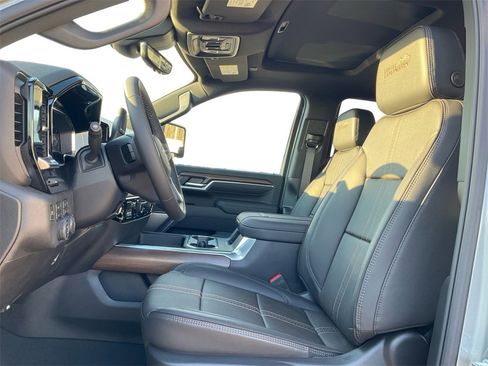 New 2025 Chevrolet Silverado 2500 High Country w/ Technology Package image 24