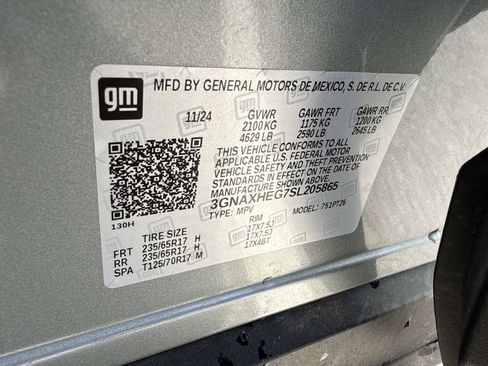 Used 2025 Chevrolet Equinox LT FWD image 33