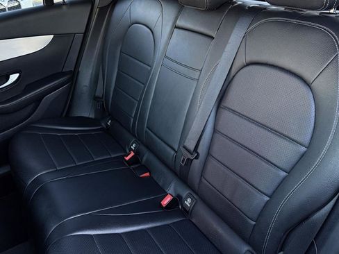 Used 2019 Mercedes-Benz GLC 300 4MATIC image 35