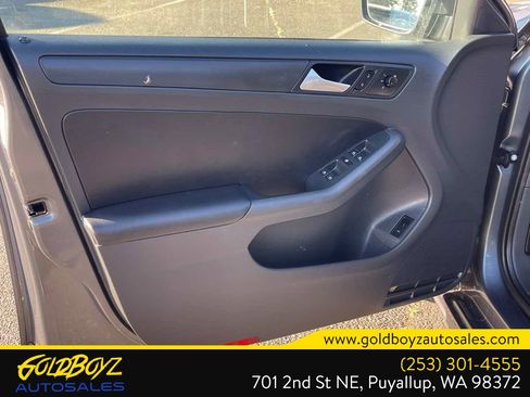 Used 2014 Volkswagen Jetta SE FWD image 7