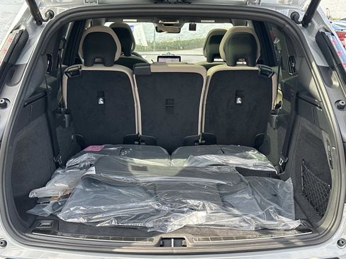 New 2025 Volvo EX90 Ultra image 19