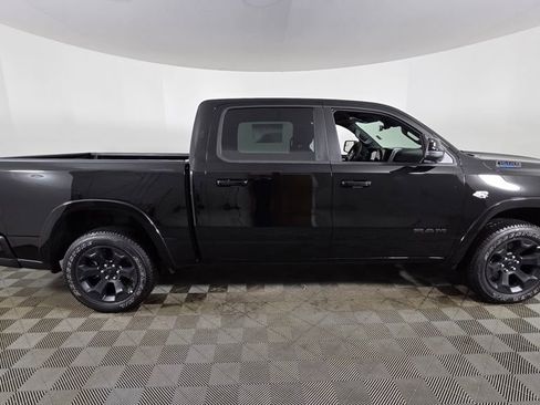 New 2026 RAM 1500 Big Horn AWD/4WD image 9