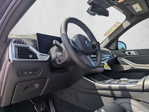 Certified 2026 BMW X5 sDrive40i w/ M Sport Package image 9