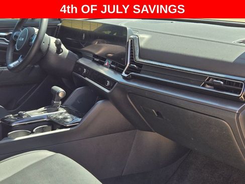 Used 2025 Kia Sportage SX FWD image 16