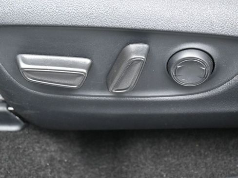 Certified 2025 Toyota RAV4 XLE image 10