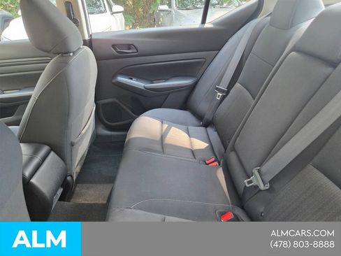 Used 2025 Nissan Altima 2.5 SV FWD image 5