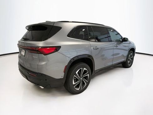 New 2026 Buick Enclave Sport Touring w/ Super Cruise Package image 7