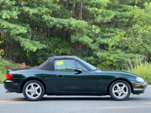 Used 1999 MAZDA MX-5 Miata RWD image 5
