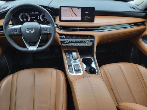 Used 2023 INFINITI QX60 Sensory w/ Vision Package image 2