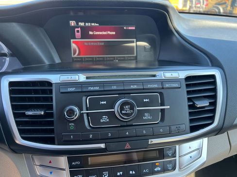 Used 2015 Honda Accord LX image 18
