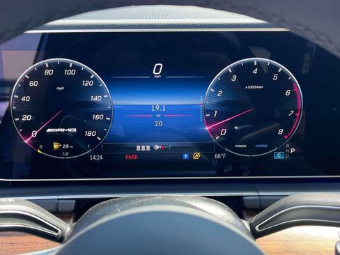New 2026 Mercedes-Benz GLE 53 AMG 4MATIC image 3