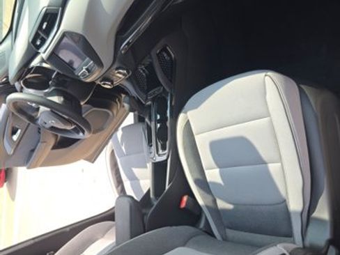 Used 2023 Chevrolet TrailBlazer LT w/ Confidence II Package FWD image 21