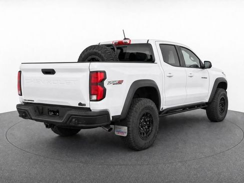 Used 2024 Chevrolet Colorado ZR2 w/ ZR2 Bison Edition AWD/4WD image 7