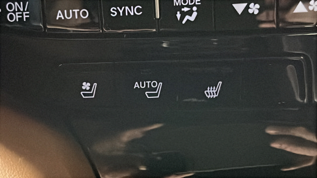 Used 2024 Acura MDX w/ Advance Package AWD/4WD image 32