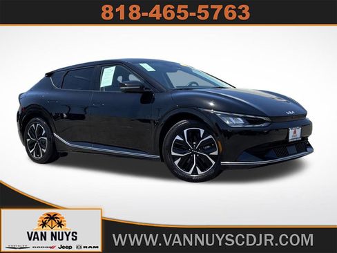 Used 2022 Kia EV6 Wind w/ Wind Technology Package AWD/4WD image 1