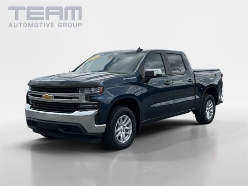 Used 2020 Chevrolet Silverado 1500 LT w/ All-Star Edition image 3